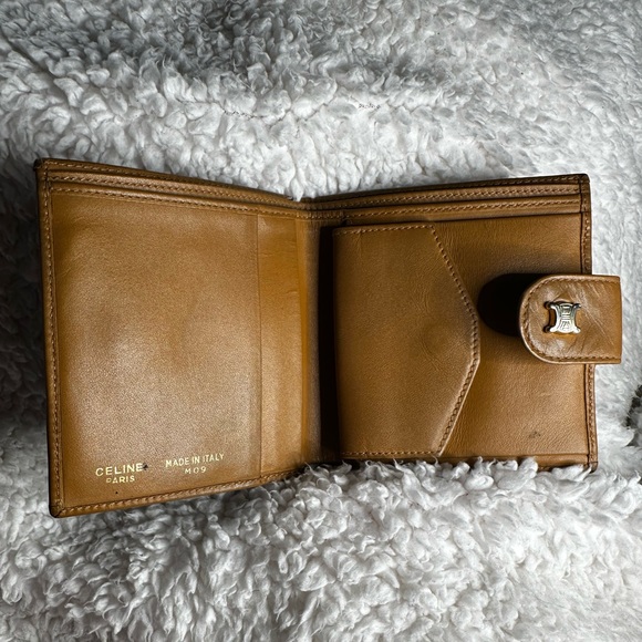 CELINE Macadam Triomphe Bi-Fold Wallet Leather Brown Gold Authentic. - Picture 10 of 13